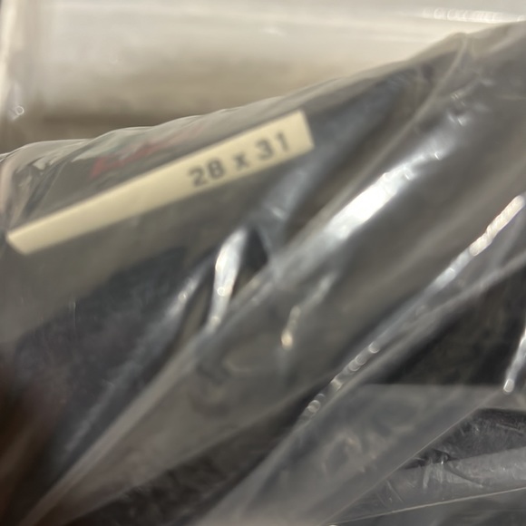 Levi's® Premium 70'S HIGH RISE SLIM STRAIGHT WOMEN'S JEANS - Picture 3 of 13